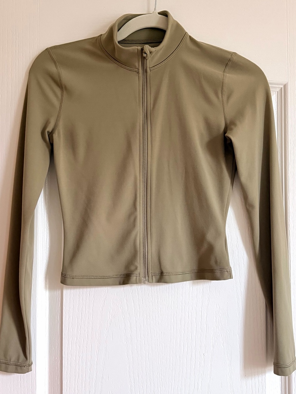 Aritzia top